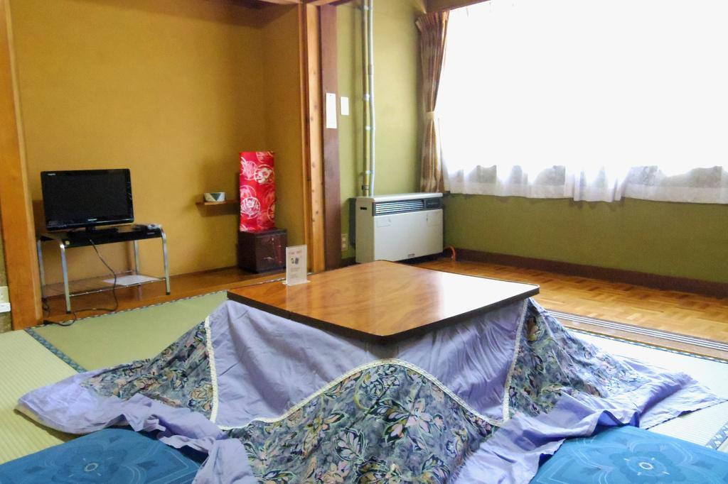 Zero-Project Japan Guesthouse Yamanakako Bilik gambar